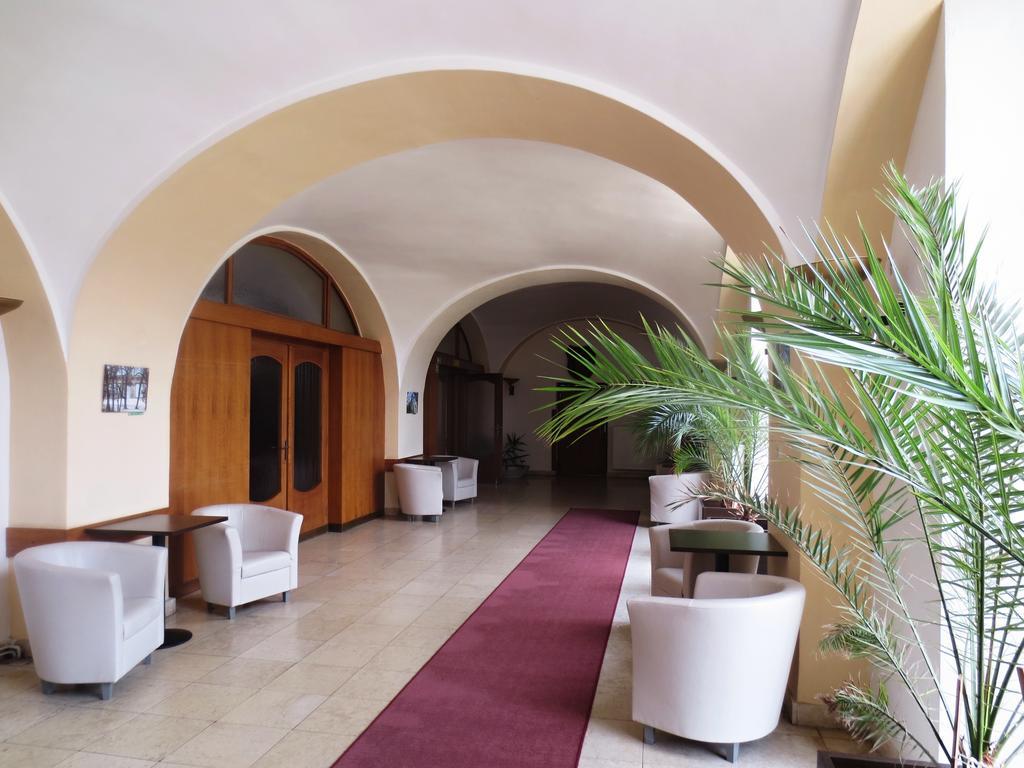Hotel Hubertus Valtice Luaran gambar